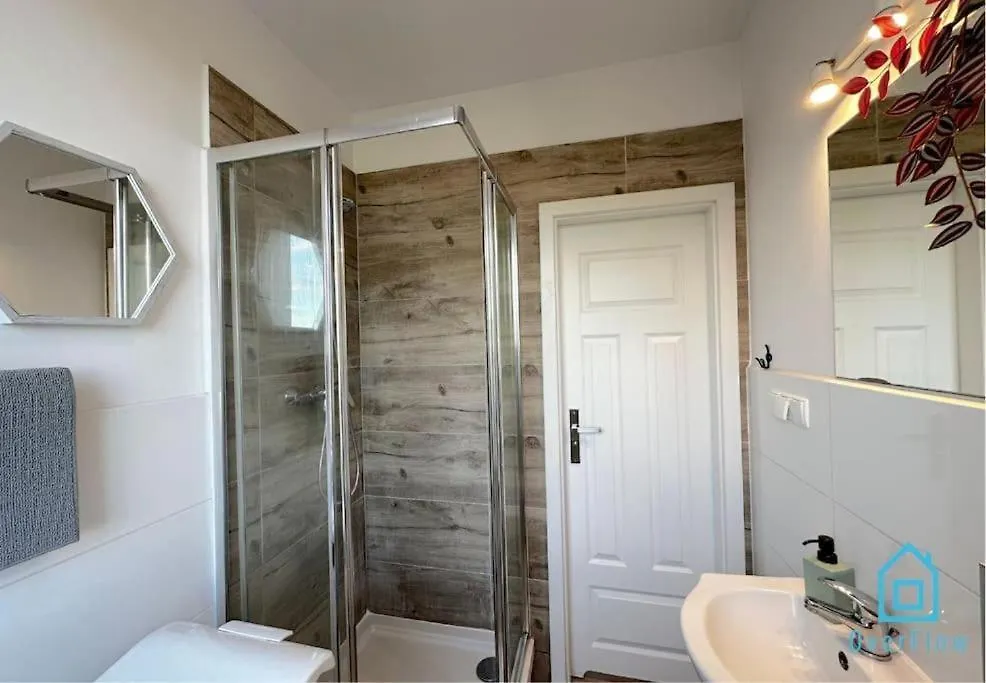 Walezy Room Gdansk Homestay
