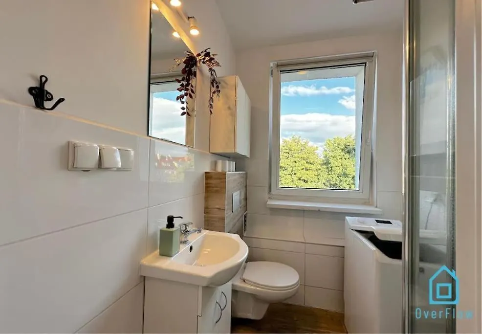 Walezy Room - Peaceful Retreat, 10 Minutes To Gdansk Old Town & Seaside