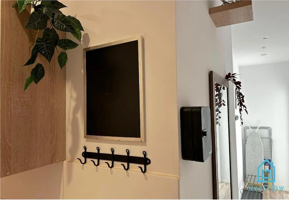Проживание в семье Walezy Room - Peaceful Retreat, 10 Minutes To Gdansk Old Town & Seaside