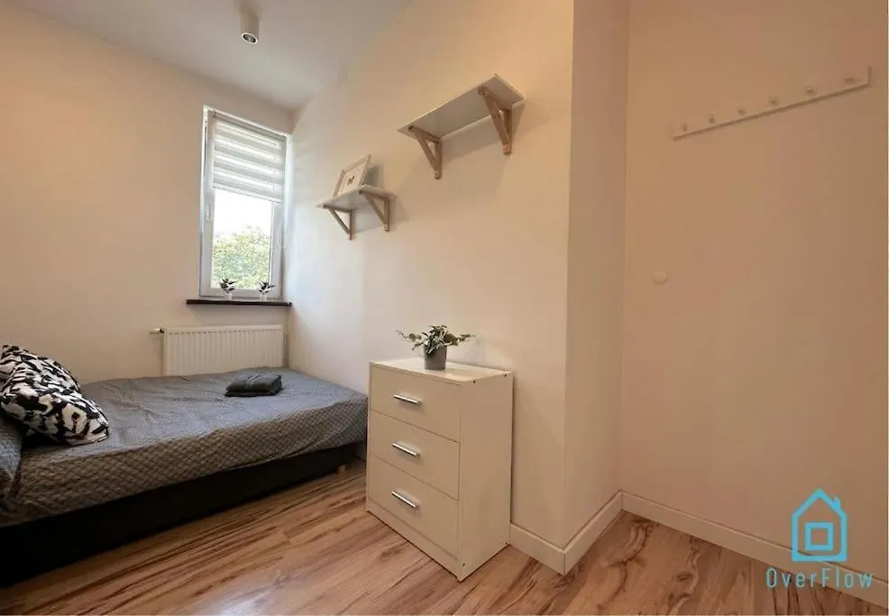 Walezy Room - Peaceful Retreat, 10 Minutes To Gdansk Old Town & Seaside